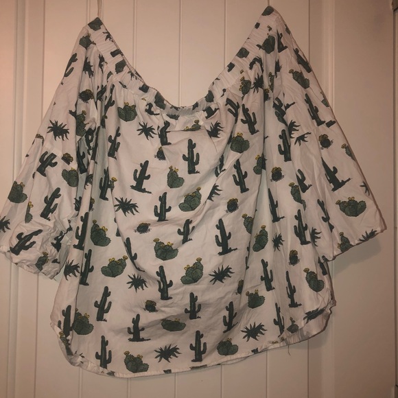 Off the Shoulder Cactus Top - Picture 2 of 4